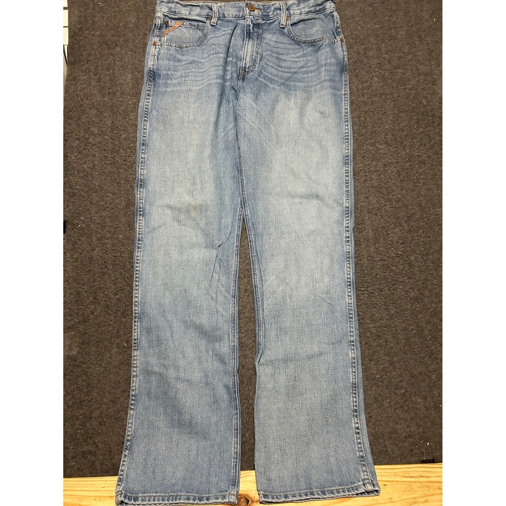 Ariat M3 athletic straight jeans mens light wash fit 36X36 (tag 35X36) western